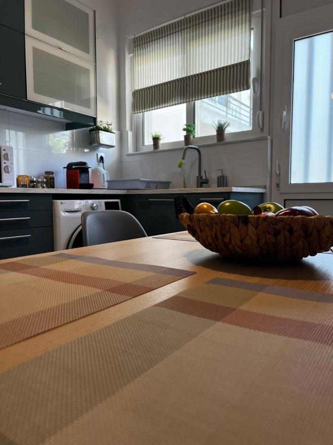 Popi'S Place Rhodes City Bagian luar foto